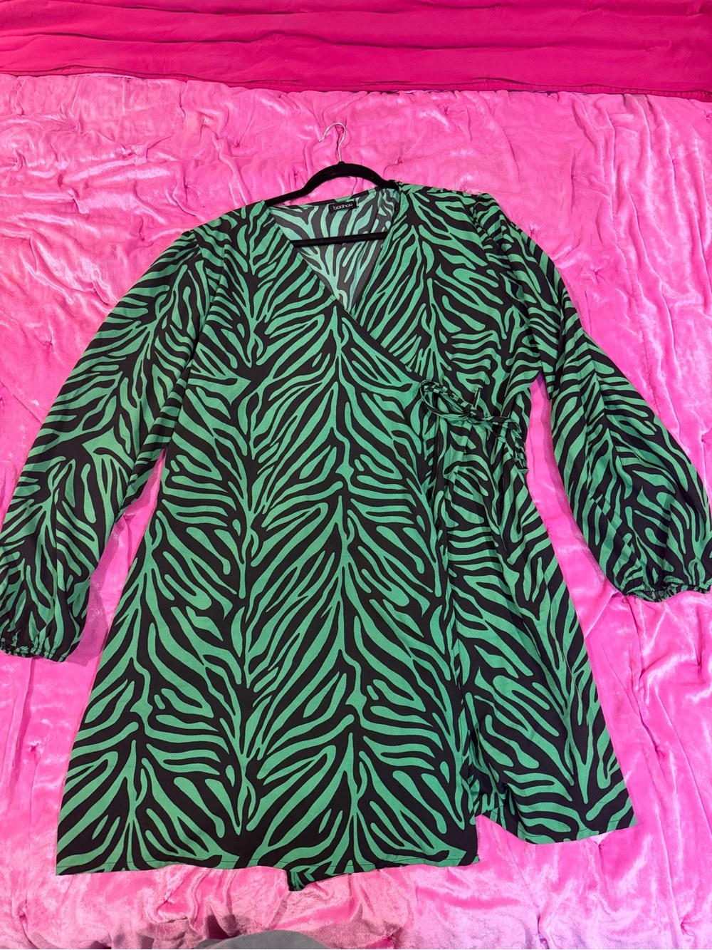 Boohoo Plus Green and Black Zebra-Print Wrap Dress